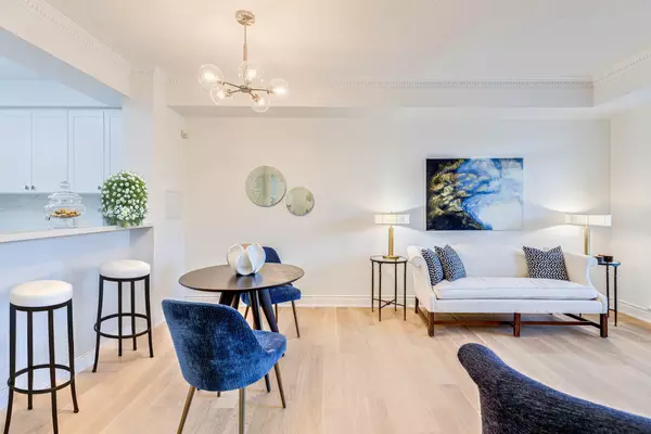 Toronto C13, ON M3C 3W2,801 Lawrence AVE E #208
