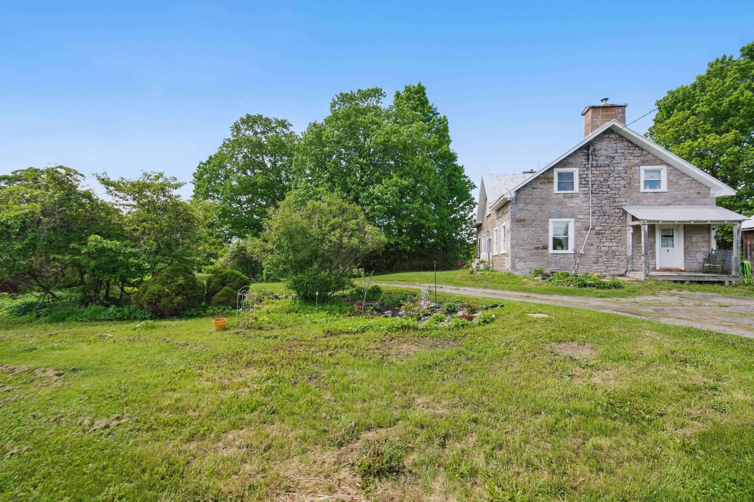 North Glengarry, ON K0B 1R0,1225 Aberdeen RD