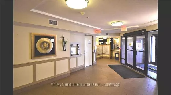 Toronto E04, ON M1L 0G7,10 Mendelssohn ST #311