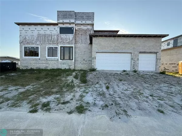 242 Bangsberg, Port Charlotte, FL 33952