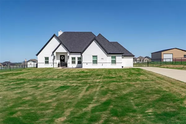8712 County Road 1229,  Godley,  TX 76044