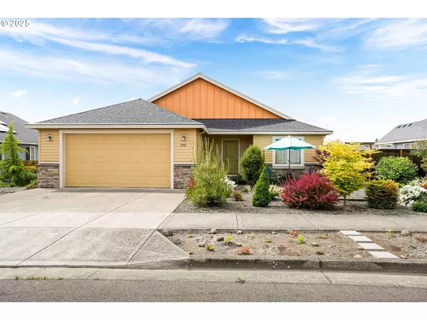 950 GRANT ST,  Mt Angel,  OR 97362