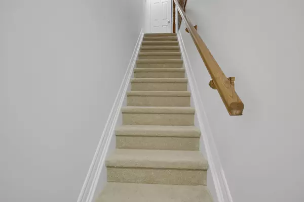 Orleans - Cumberland And Area, ON K4A 0N4,797 Lakeridge DR