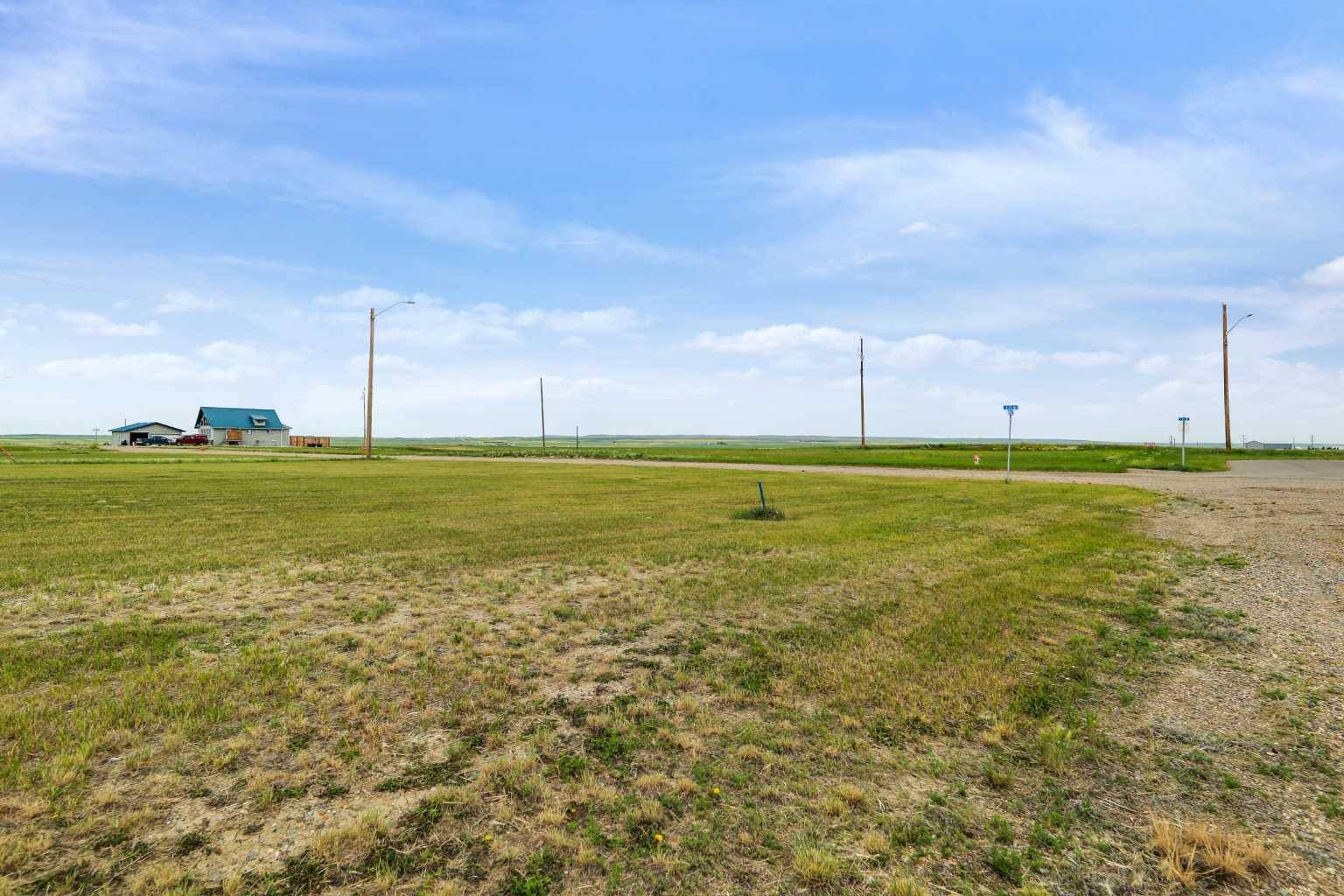 Milo, AB T0L 1L0,100 Majorville Close