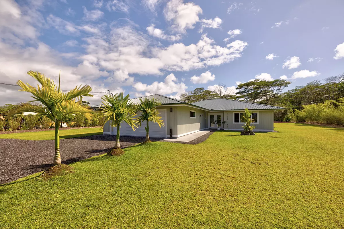 Keaau, HI 96749,16-1516 POHAKU CIRCLE