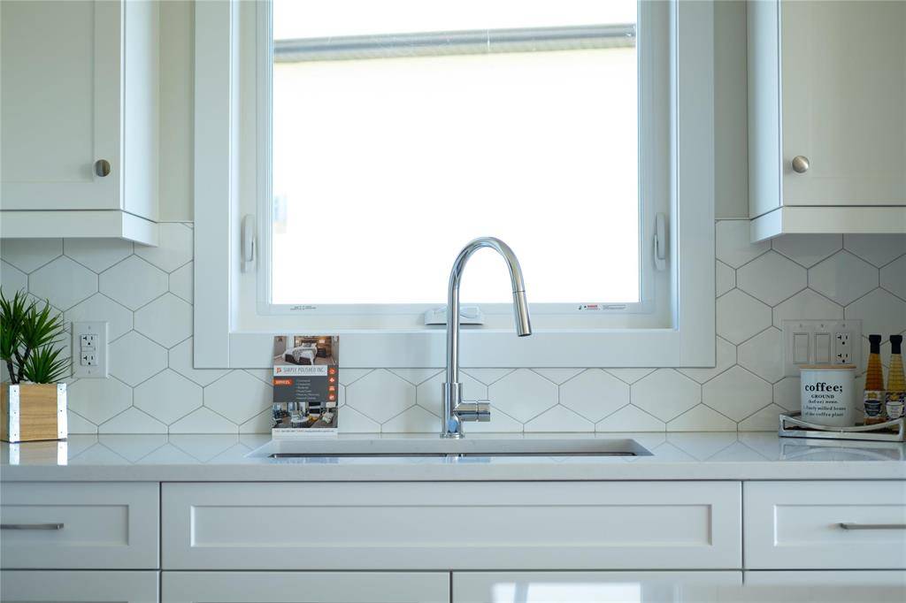 Niverville, MB R0A 0A1,50 Gullane ST