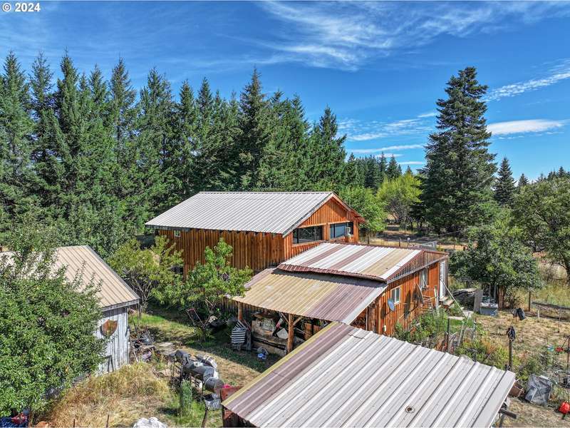 1240 CANYON RD, Appleton, WA 98602