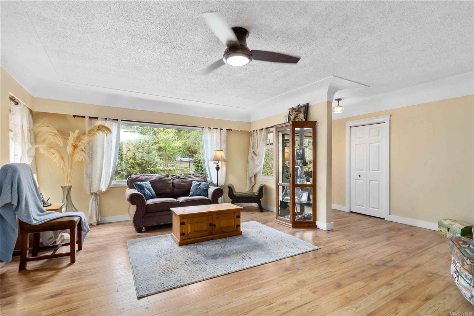 Saanich, BC V9E 2G4,5938 West Saanich Rd