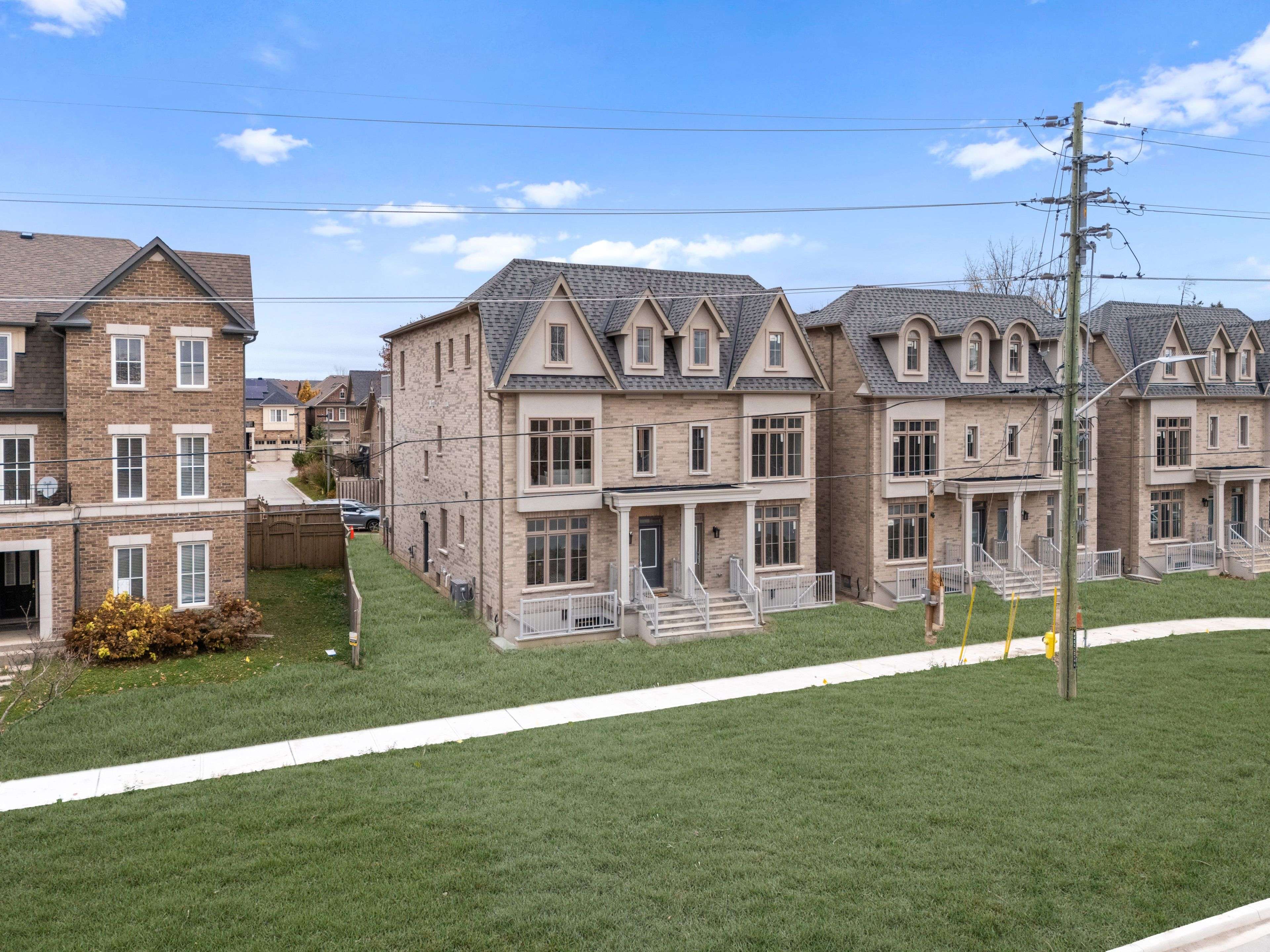 Markham, ON L6C 1K9,2946 Elgin Mills RD E
