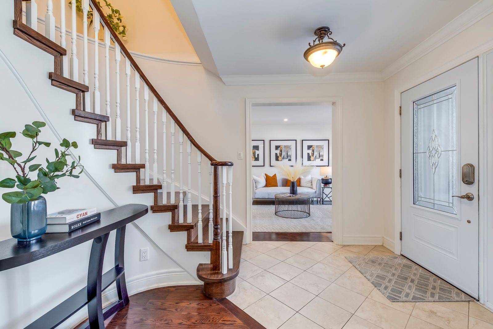 Oakville, ON L6J 7N7,1128 Lansdown DR
