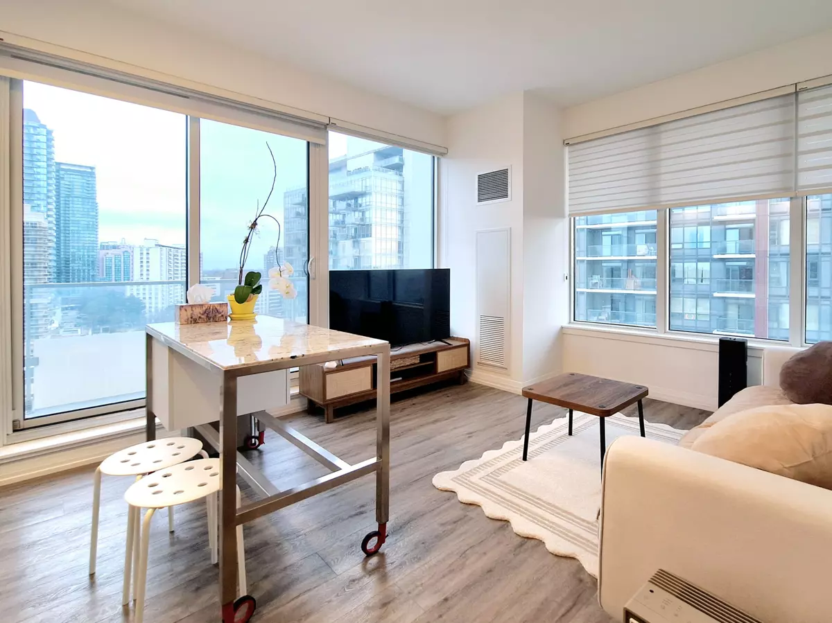 Toronto C07, ON M2N 0L2,75 Canterbury PL #1107