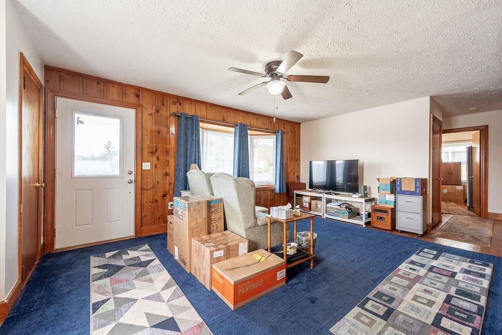 Wytheville, VA 24382,950 N 5th St