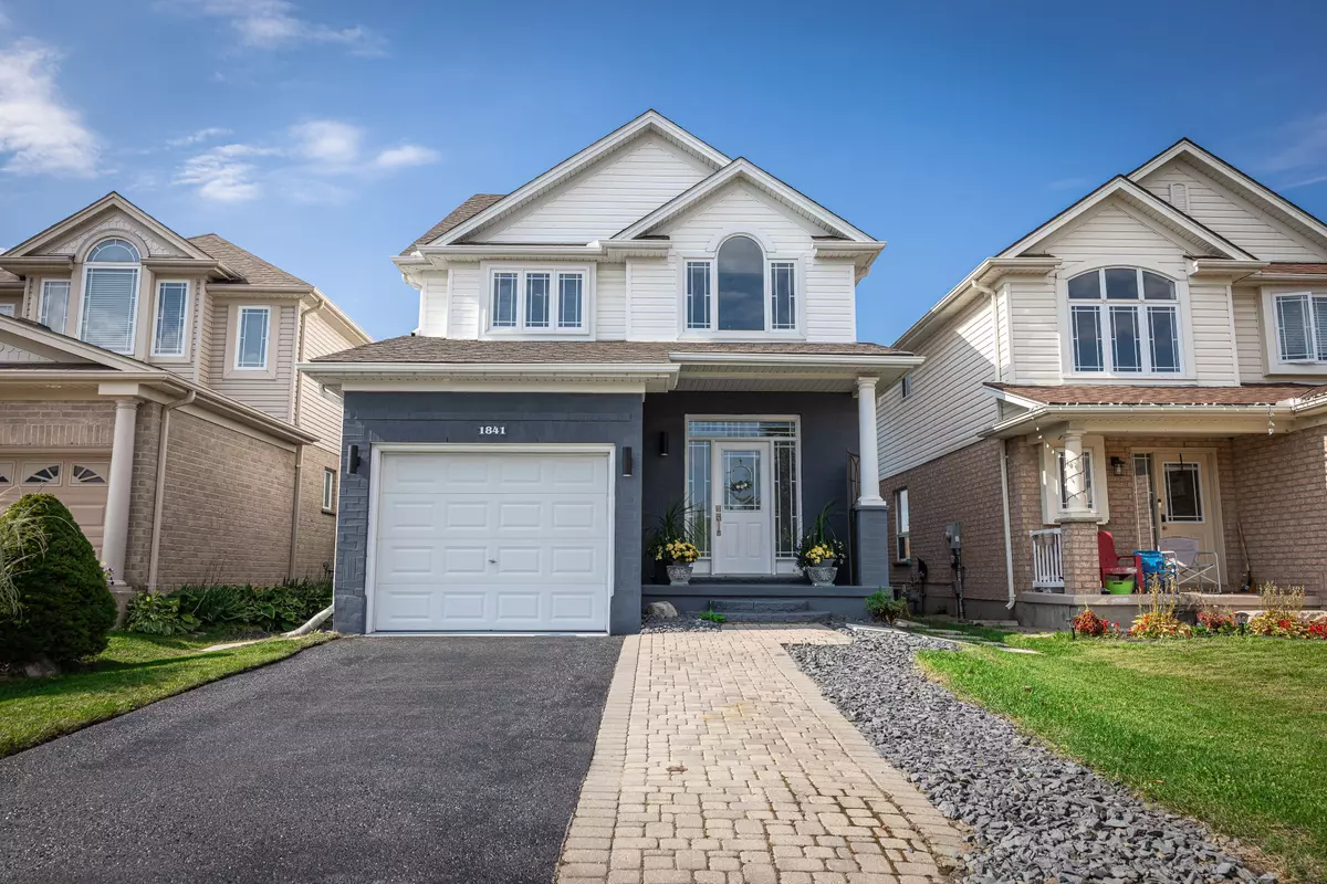 London North, ON N5X 4K4,1841 Rollingacres DR