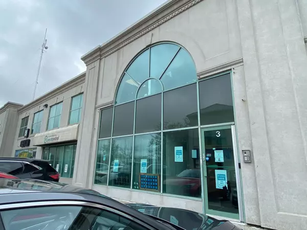 17705 Leslie ST #3, Newmarket, ON L3Y 3E3