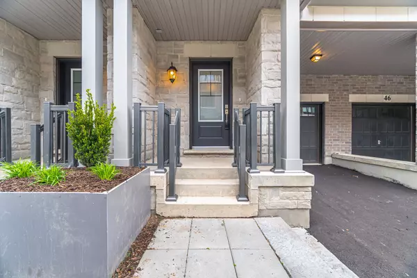 Brampton, ON L6Y 6L3,48 Folcroft ST