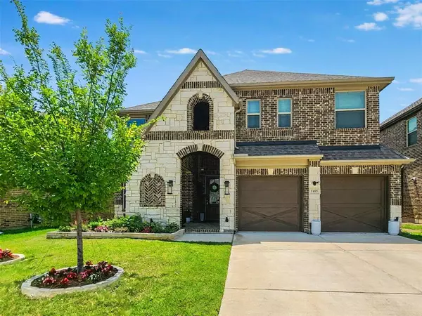 1405 Thunder Dove Drive, Mansfield, TX 76084