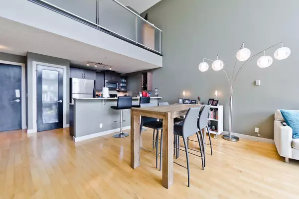 Calgary, AB T2S 0E1,317 19 AVE Southwest #410