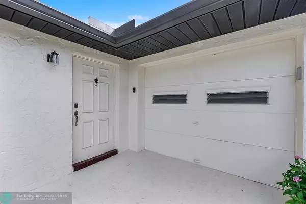 Boynton Beach, FL 33436,10151 Eaglewood Ter #A