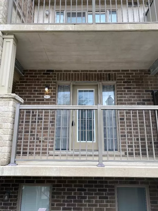 Kitchener, ON N2R 0E1,242 Rachel CRES #F