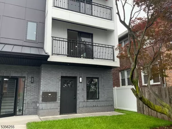 1016 Augusta St unit 1A #1, Elizabeth City, NJ 07201