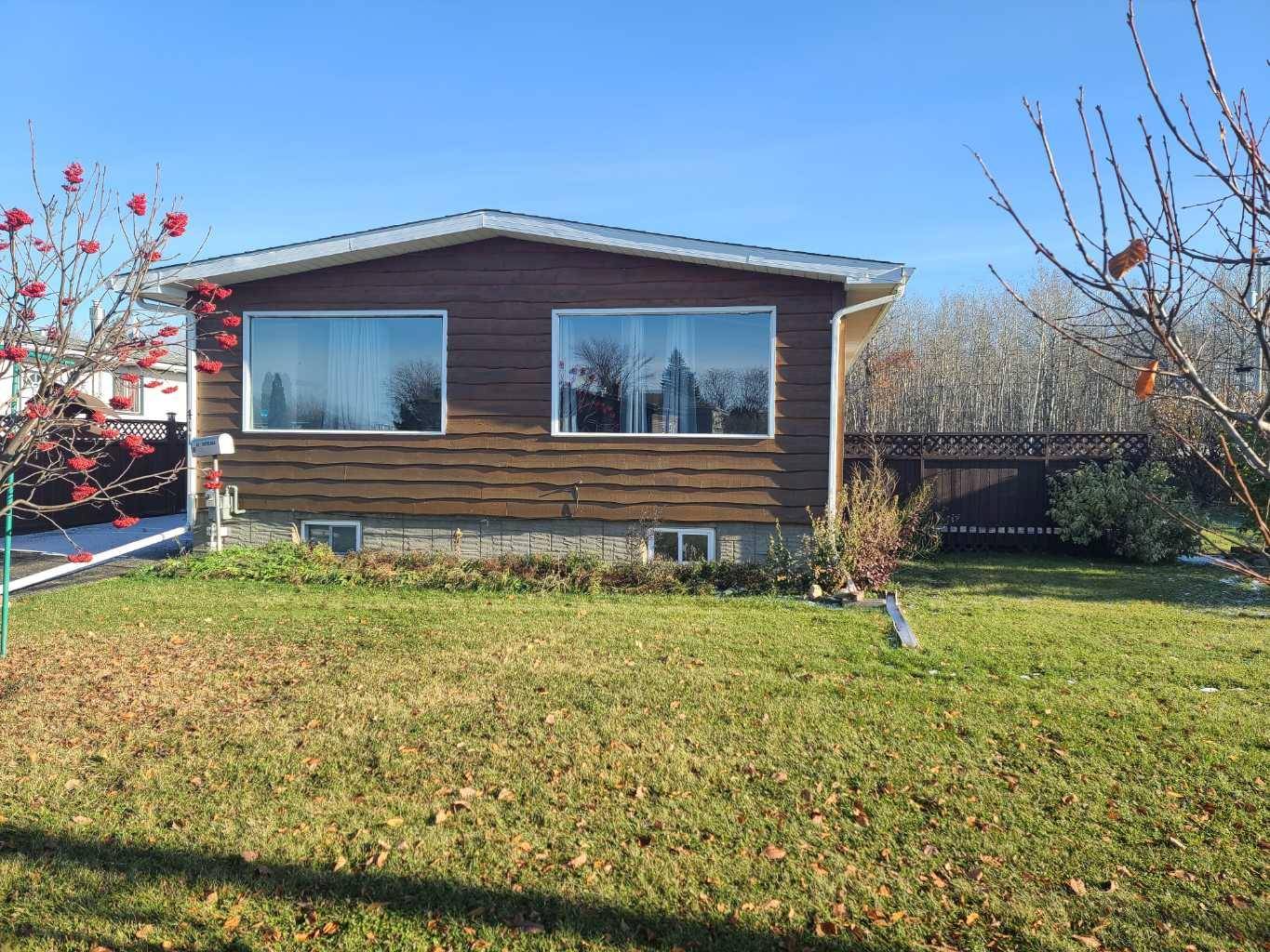 Mclennan, AB T0H 2L0,411 4th ST