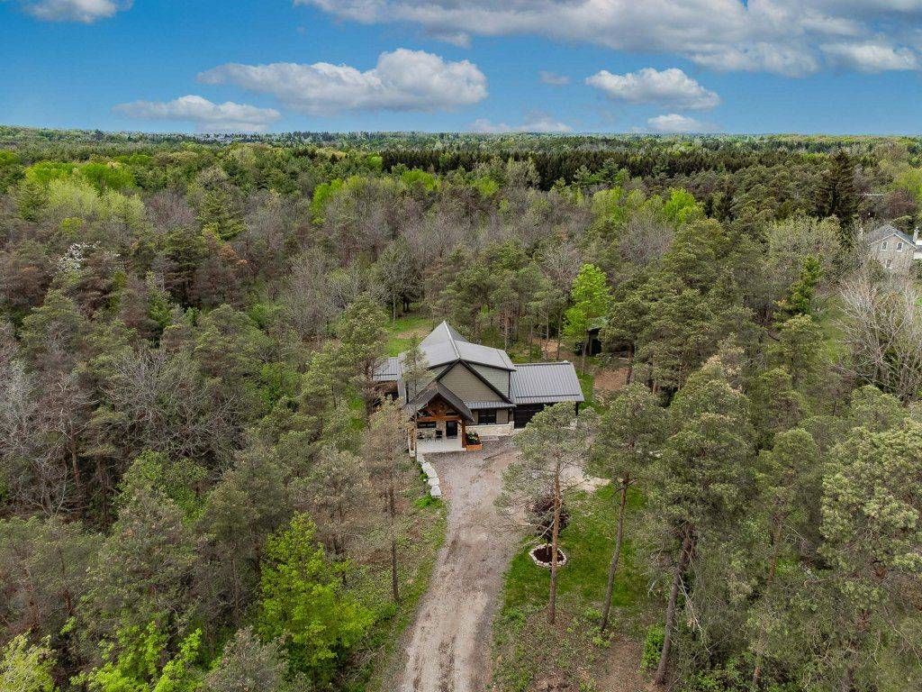 1040 Clyde RD, North Dumfries, ON N1R 5S7