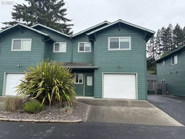 Brookings, OR 97415,815 OLD COUNTY RD #15