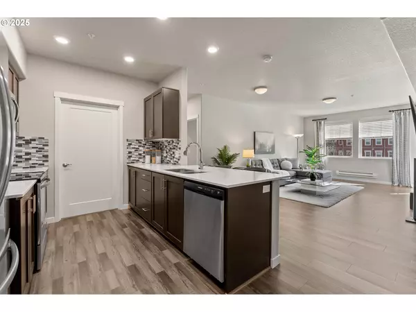 Wilsonville, OR 97070,28750 SW CAMPANILE LN #209