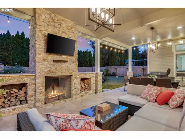 Tualatin, OR 97062,22538 SW 96TH DR