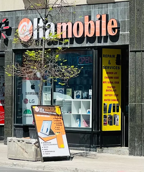 Toronto E03, ON M4K 3S6,719 Pape AVE
