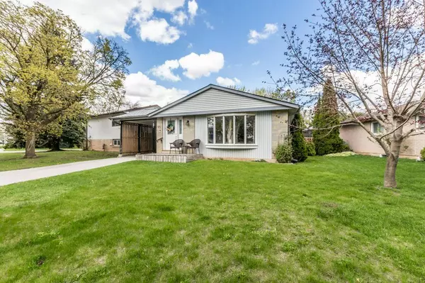 Milton, ON L9T 2Z2,65 Lorne Scots DR
