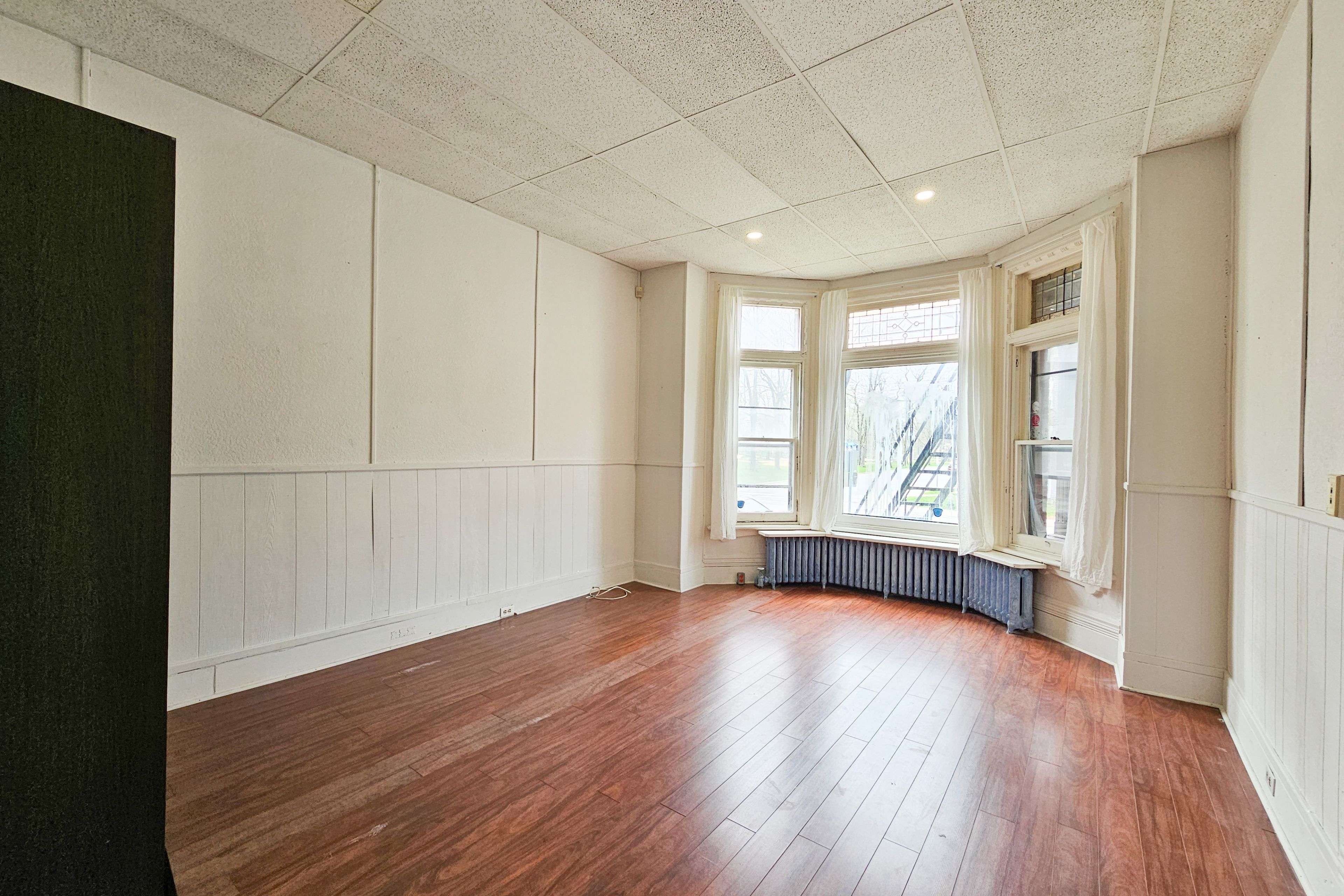 Kingston, ON K7L 3S4,307 Alfred ST