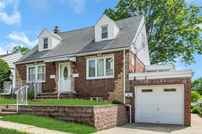 Haledon Boro, NJ 07508,370 Mason Ave