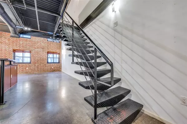 3110 Thomas Avenue #109, Dallas, TX 75204