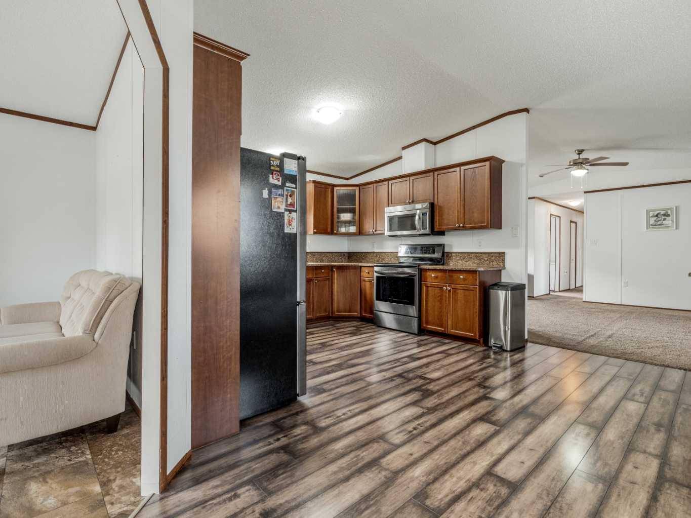 Lethbridge, AB T1K 6S8,2926 29 ST S