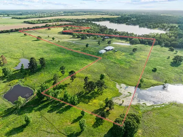 Clarksville, TX 75426,1203 County Road 3100