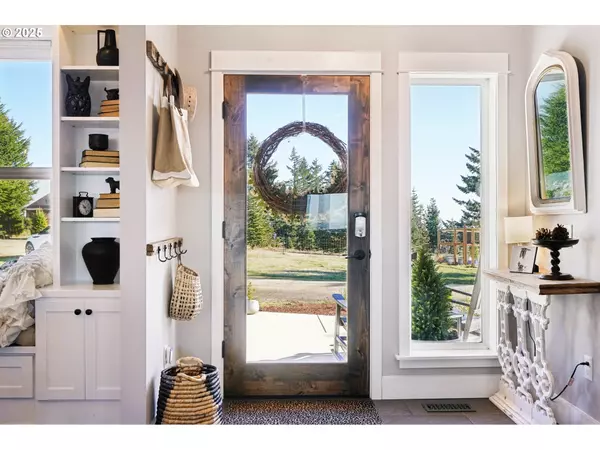 Amity, OR 97101,20265 SE POCO LN