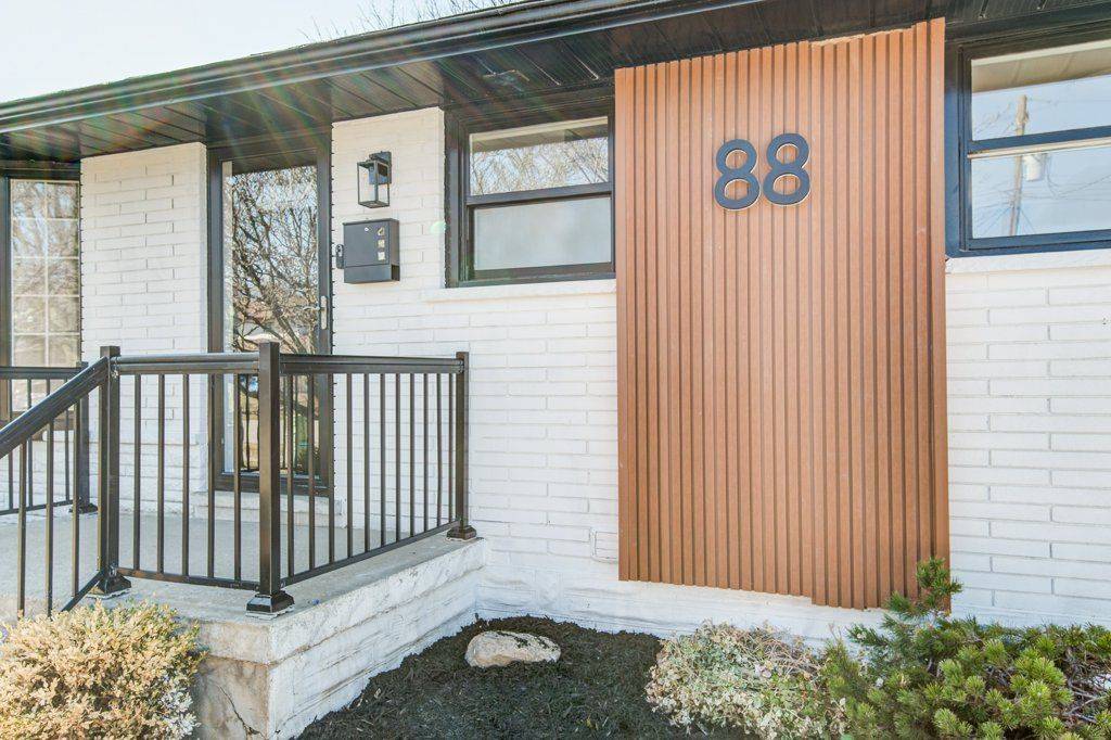 Kitchener, ON N2C 1V1,88 Woodhaven RD