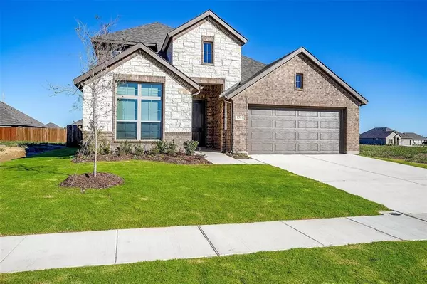 152 Trinity Street,  Grandview,  TX 76050
