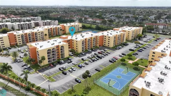 6990 NW 186th St #4-103, Hialeah, FL 33015
