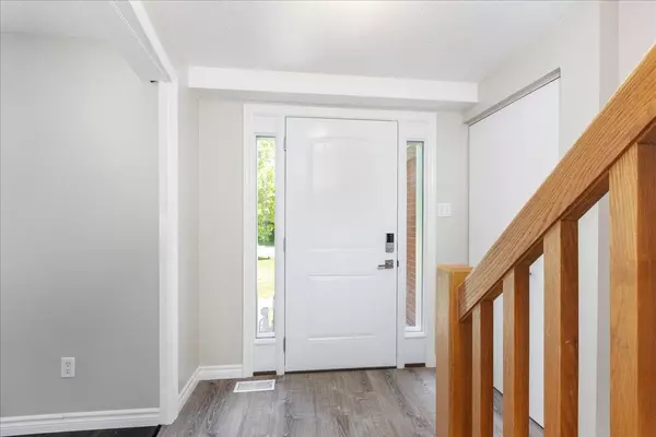 Orangeville, ON L9W 4T4,229 Elmwood CRES