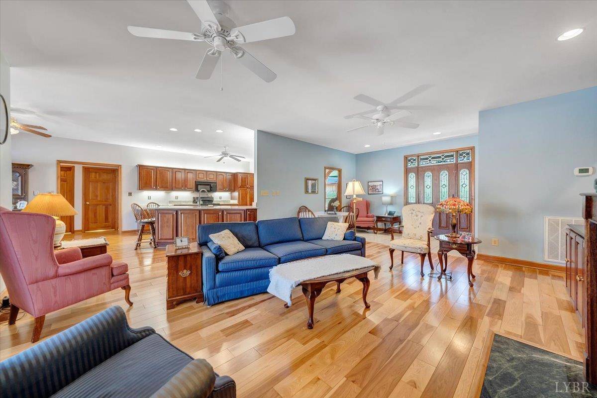 Forest, VA 24551,109 Haines Point TER