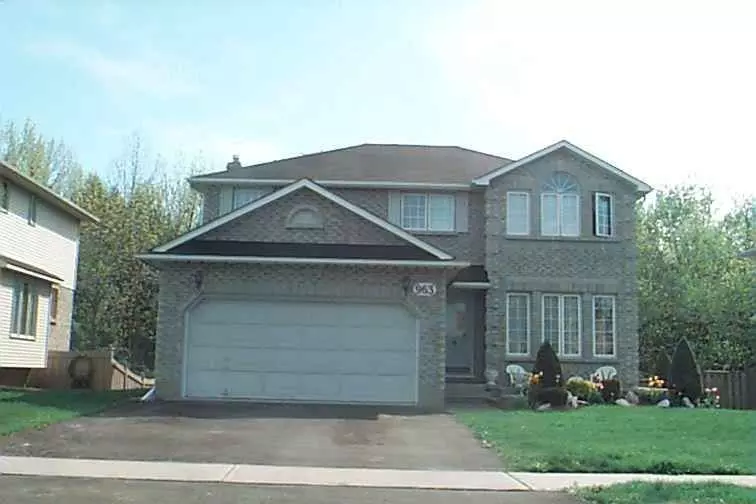 963 Copperfield DR, Oshawa, ON L1K 2E9