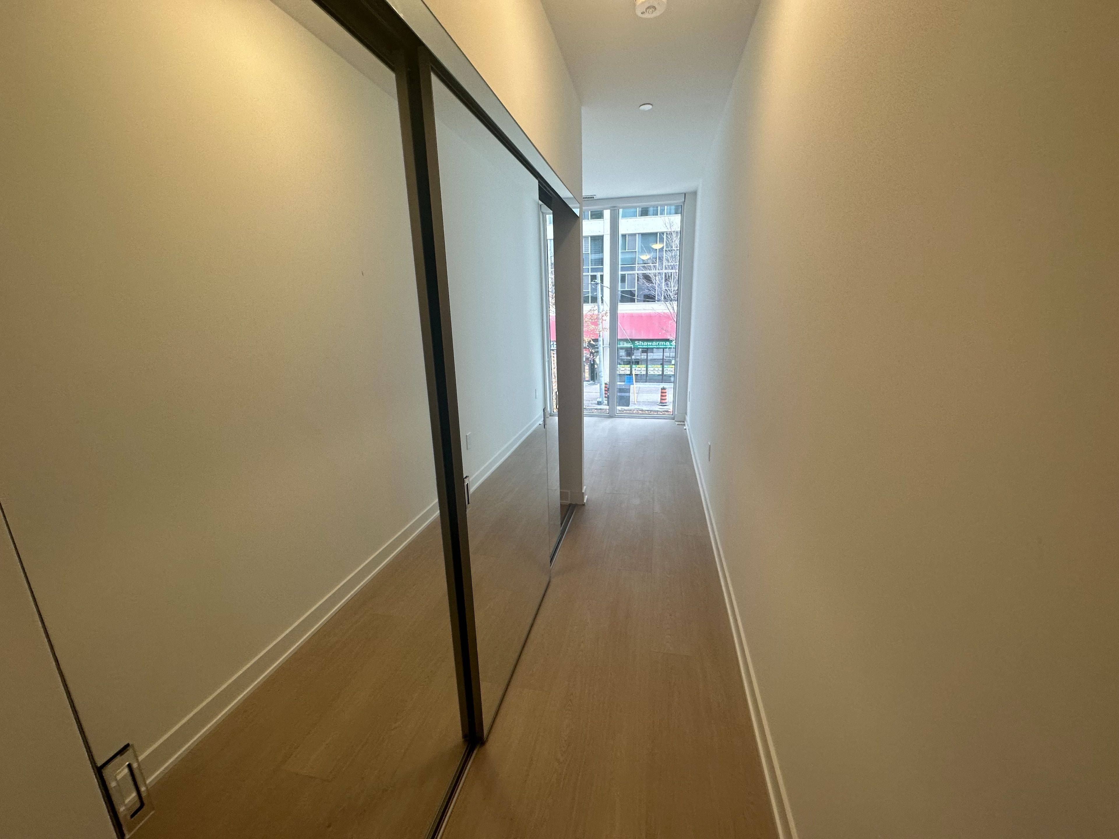 Toronto C08, ON M5A 2C7,60 Princess ST #105 Se
