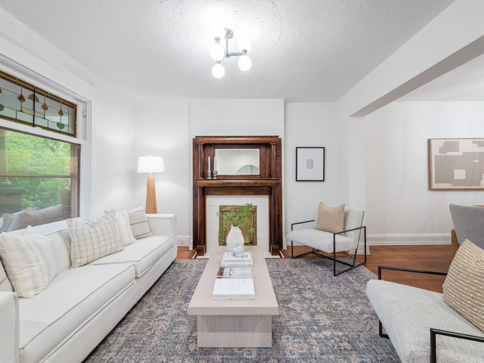 Toronto E03, ON M4K 1W3,132 Browning AVE