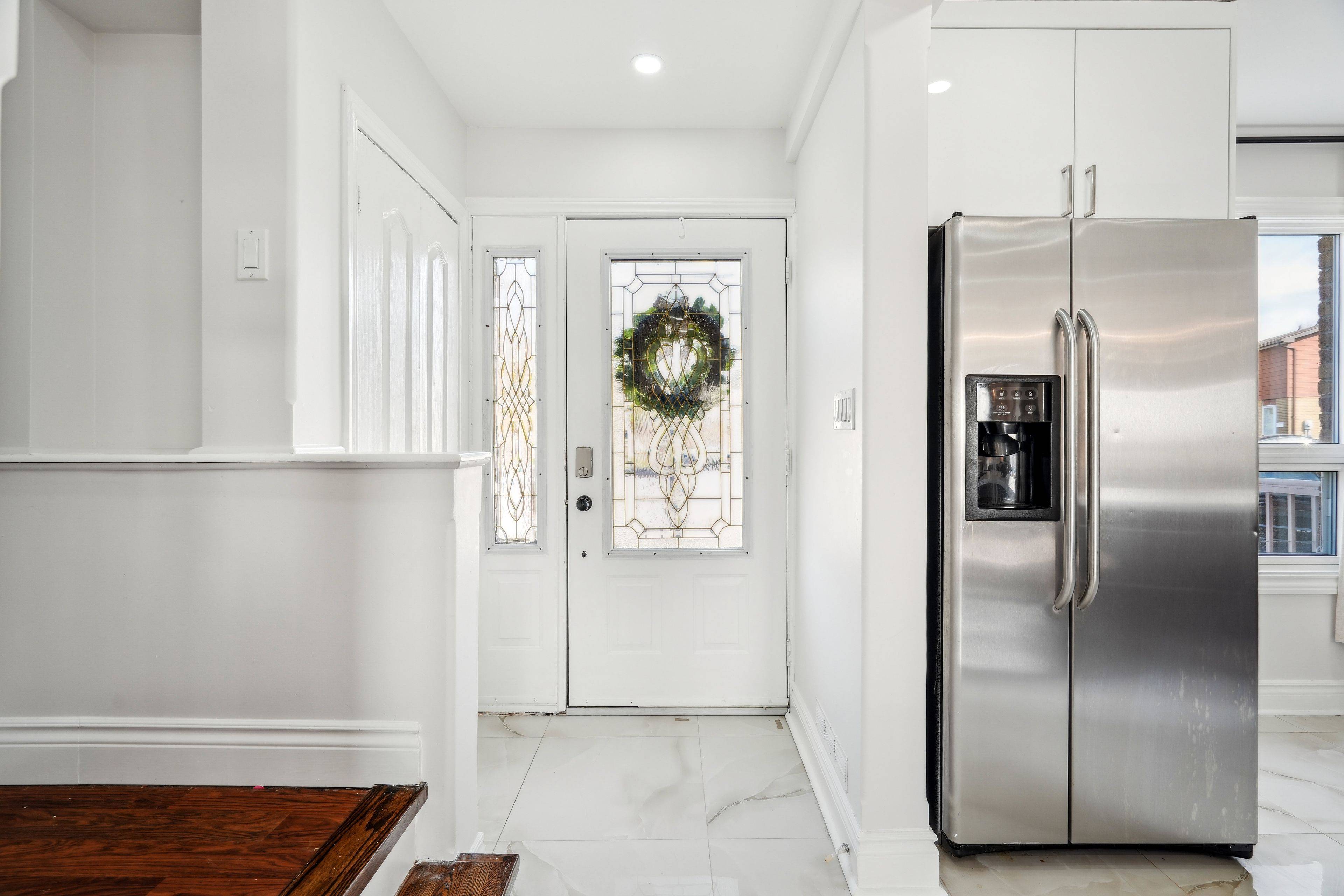 Halton Hills, ON L7J 2V1,16 Campbell CT