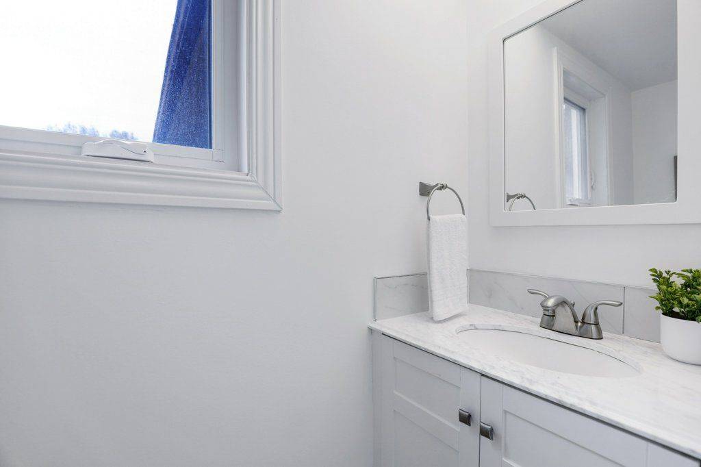 Hunt Club - Windsor Park Village And Area, ON K1V 9G2,1288 Plante DR