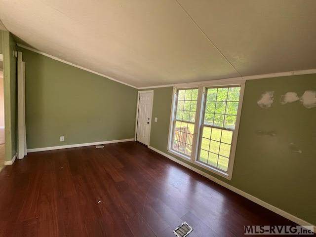 La Crosse, VA 23950,1557 Clover Road