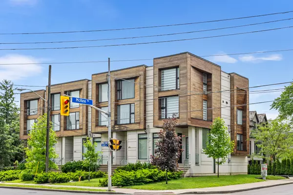 3062 Bayview AVE, Toronto C14, ON M2M 3R7