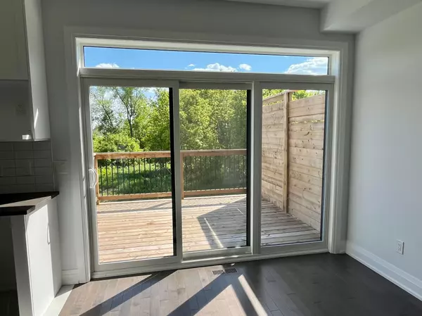 Russell, ON K0A 1W0,968 COLOGNE ST